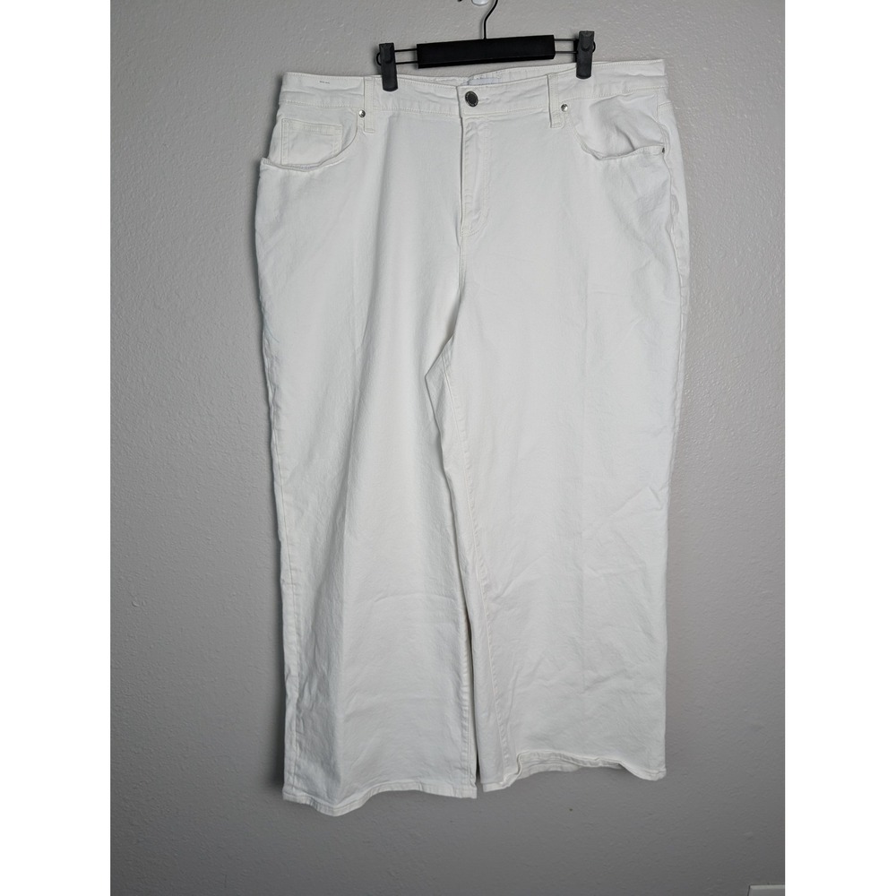 Lane Bryant White High Rise Signature Fit Wide Leg Jeans Plus Size 22 - Picture 2 of 11